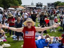 Célébration inédite à Washington: Un «festival de prières» organisé par l’administration Trump image principale