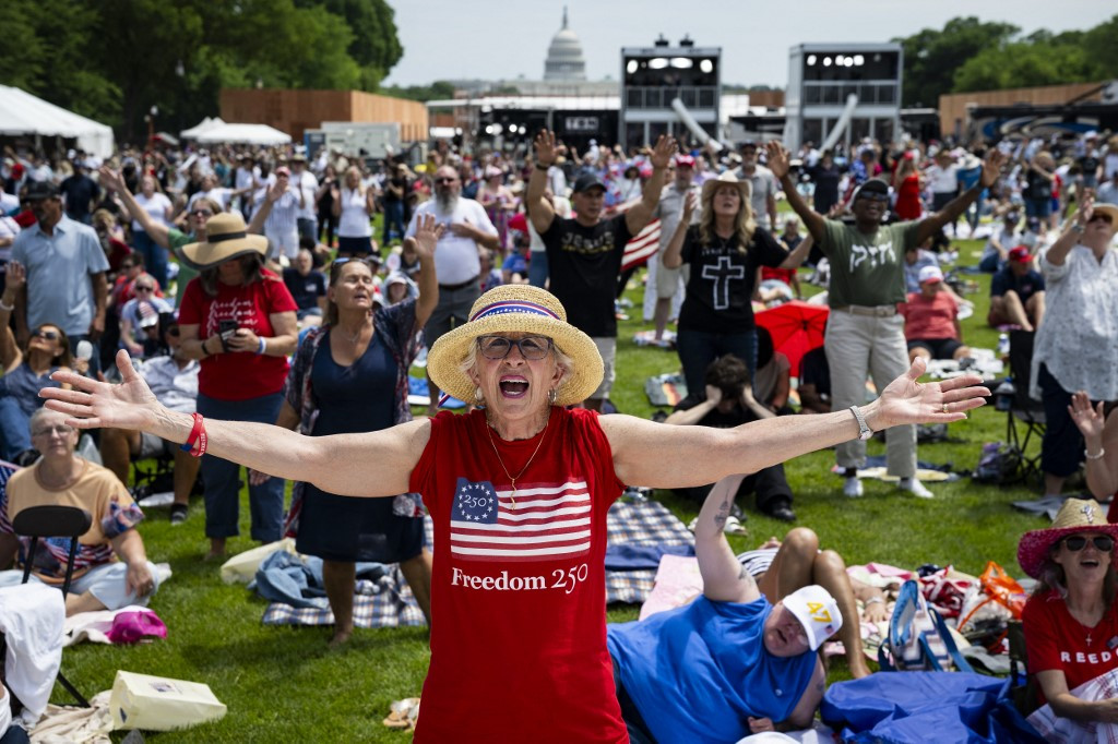 Célébration inédite à Washington: Un «festival de prières» organisé par l’administration Trump image principale Célébration inédite à Washington: Un «festival de prières» organisé par l’administration Trump image principale