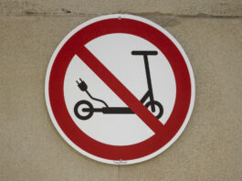 Cohabitation compliquée: Annemasse interdit les trottinettes électriques et les vélos au centre-ville Cohabitation compliquée: Annemasse interdit les trottinettes électriques et les vélos au centre-ville image principale