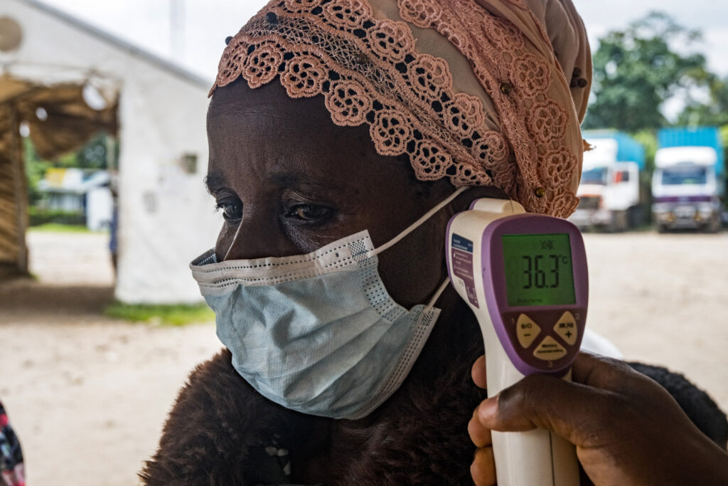 Épidémie en RDC: L’OMS redoute une longue crise sanitaire face à la flambée d’Ebola image principale Épidémie en RDC: L’OMS redoute une longue crise sanitaire face à la flambée d’Ebola image principale