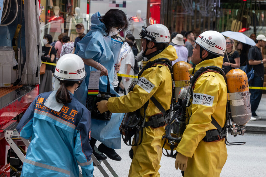 Panique à Tokyo: Un homme diffuse une substance dans un commerce, vingt blessés image principale