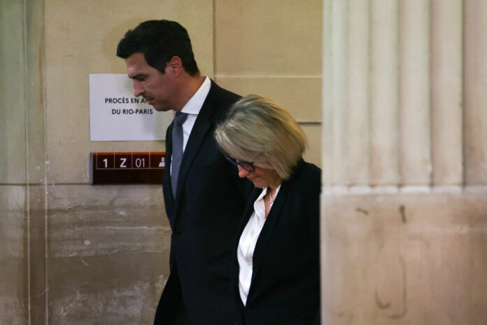 Procès en appel à Paris: Air France et Airbus coupables d’homicides dans le crash du vol Rio-Paris Procès en appel à Paris: Air France et Airbus coupables d’homicides dans le crash du vol Rio-Paris image principale