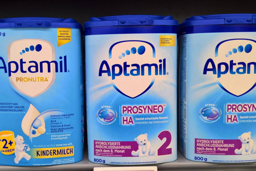 Sécurité alimentaire: Des laits infantiles contaminés retirés en secret par Nestlé et Danone image principale Sécurité alimentaire: Des laits infantiles contaminés retirés en secret par Nestlé et Danone image principale