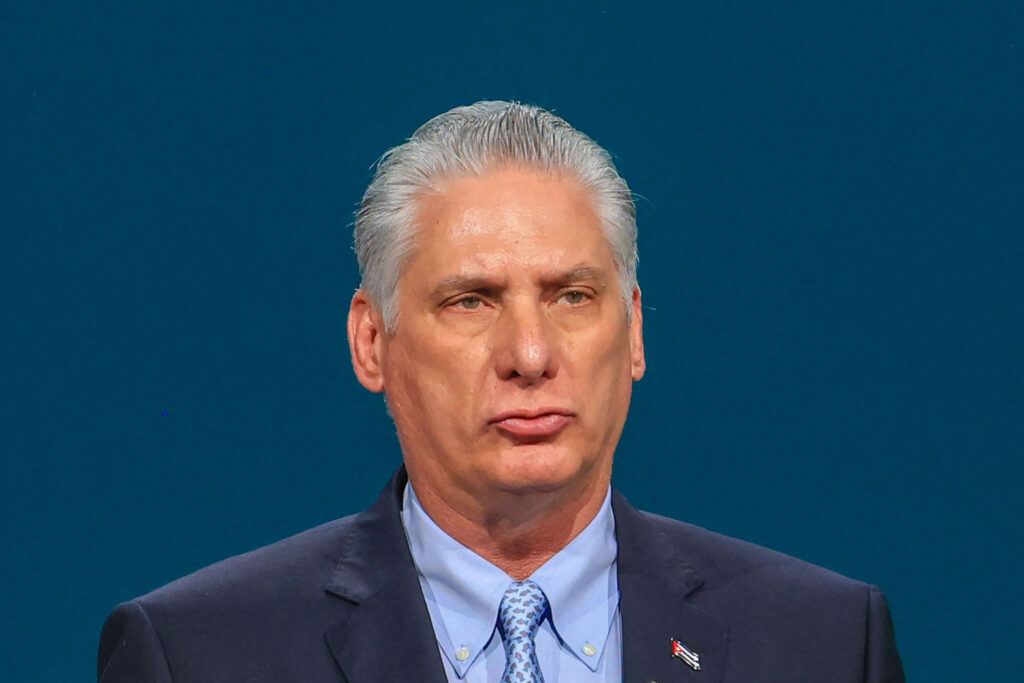Tensions Cuba–États-Unis: Díaz-Canel met en garde contre «un bain de sang» en cas d’attaque américaine image principale Tensions Cuba–États-Unis: Díaz-Canel met en garde contre «un bain de sang» en cas d’attaque américaine image principale