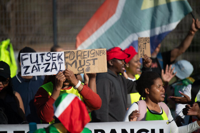 Afrique du Sud: L’ultimatum anti-immigrés a poussé plus de 25’000 personnes à fuir image principale