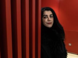 Marjane Satrapi “morte de tristesse”: comment le deuil peut-il devenir mortel? Marjane Satrapi “morte de tristesse”: comment le deuil peut-il devenir mortel? image principale